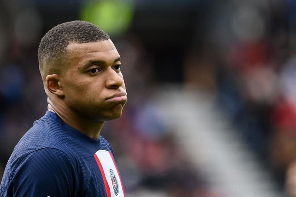 En Bondy, barrió donde creció Kylian Mbappé, vecinos han buscado en el futbolista una guía ante los disturbios sucedidos en Francia.