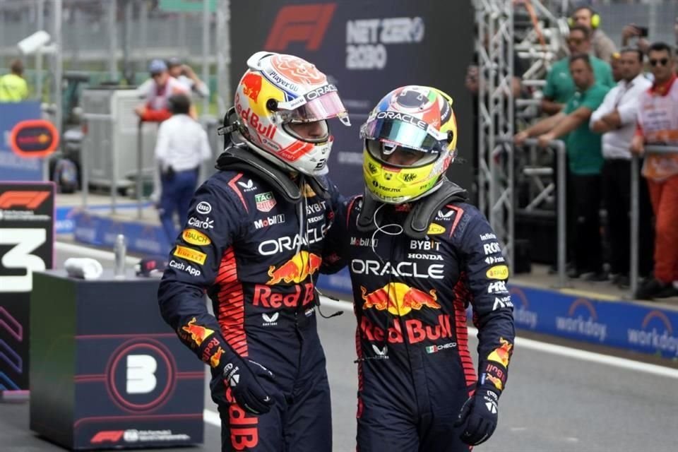 Max ha ganado siete carreras esta temporada y Checo las otras dos.