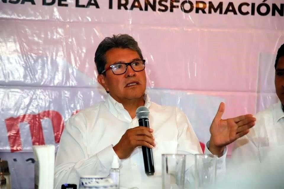 Ricardo Monreal dijo que no se puede minimizar ni tampoco subestimar la fuerza que pueda representar Marcelo Ebrard.