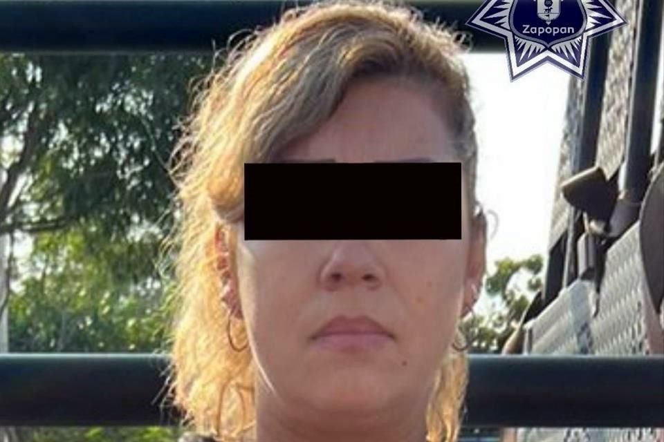 La mujer que la conducía fue detenida hasta verificar su participación en los delitos.