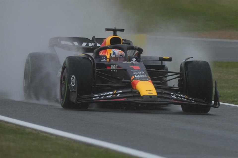 Una pole position más para Max Verstappen.