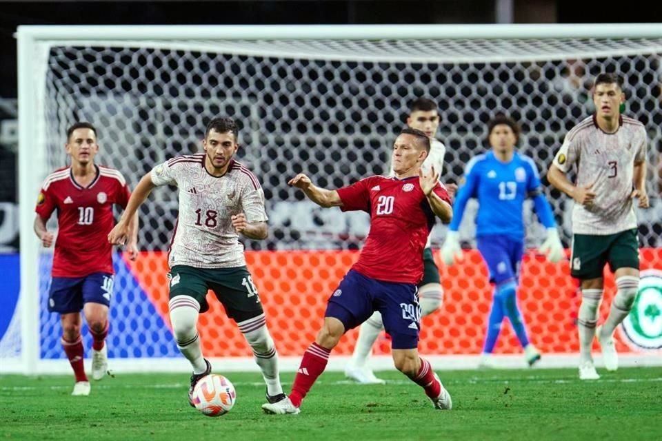 Costa Rica peleó el partido.