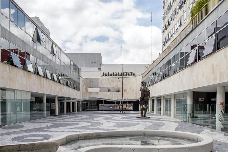 Conjunto Aristos, en la Hipódromo Condesa. Emblema de la modernidad inaugurado en 1961.