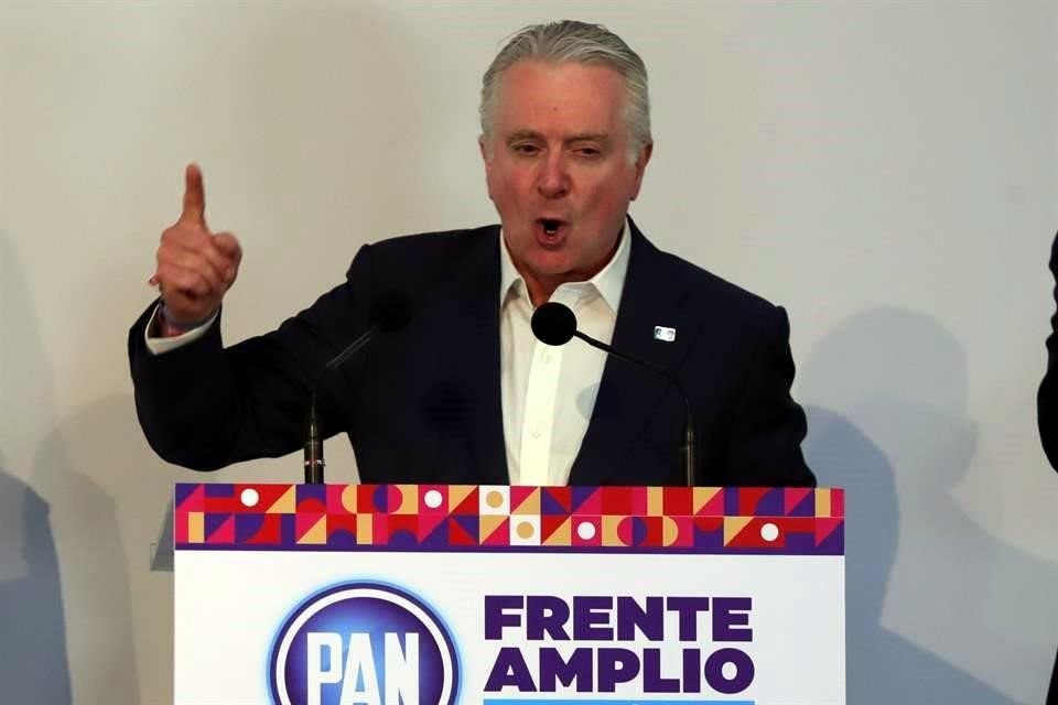 Militantes y simpatizantes del PAN apremiaron en carta a Santiago Creel a declinar en favor de Xóchitl Gálvez rumbo a candidatura para 2024.