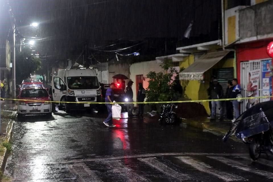 Eduardo y su novia estuvieron 10 minutos aproximadamente, cuando llegaron los responsables sobre la calle Morelos para dispararle.