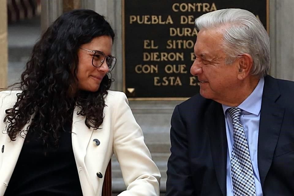 La Secretaria de Gobernación resaltó la vida y el legado de Juárez, con citas del propio López Obrador.