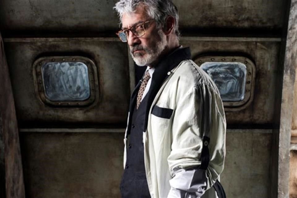 La obra cuenta con las actuaciones de Humberto Solórzano, Rodolfo Arias (en foto) y Bárbara Eibenschutz, bajo la dirección de Emma Dib.