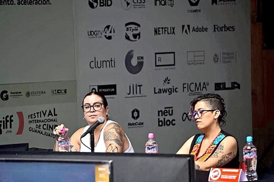 Especialistas en el desarrollo tecnológico, leyes, animación e industrias creativas participaron en el foro 'SinergIA' en el marco del GIFF.