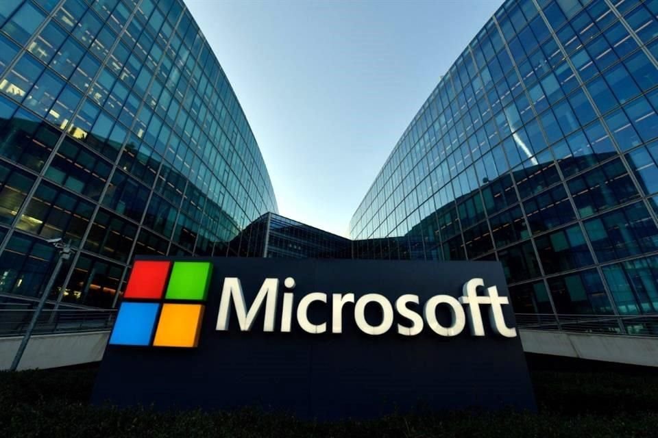 Microsoft ahora genera casi 60 mil millones de dólares en flujo de caja libre anual.