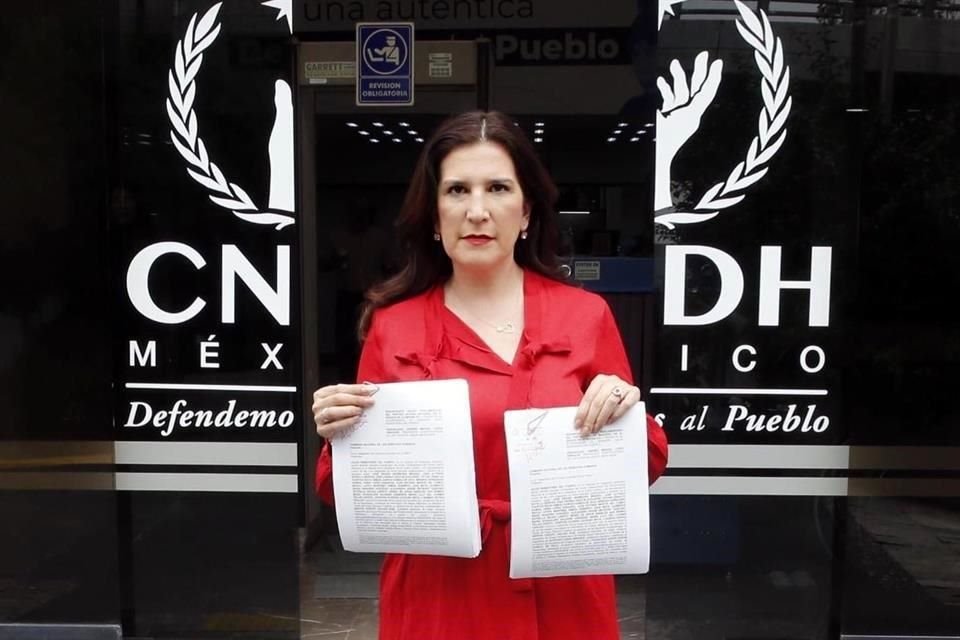 La panista Kenia López presentó las quejas a nombre de la bancada del Senado.