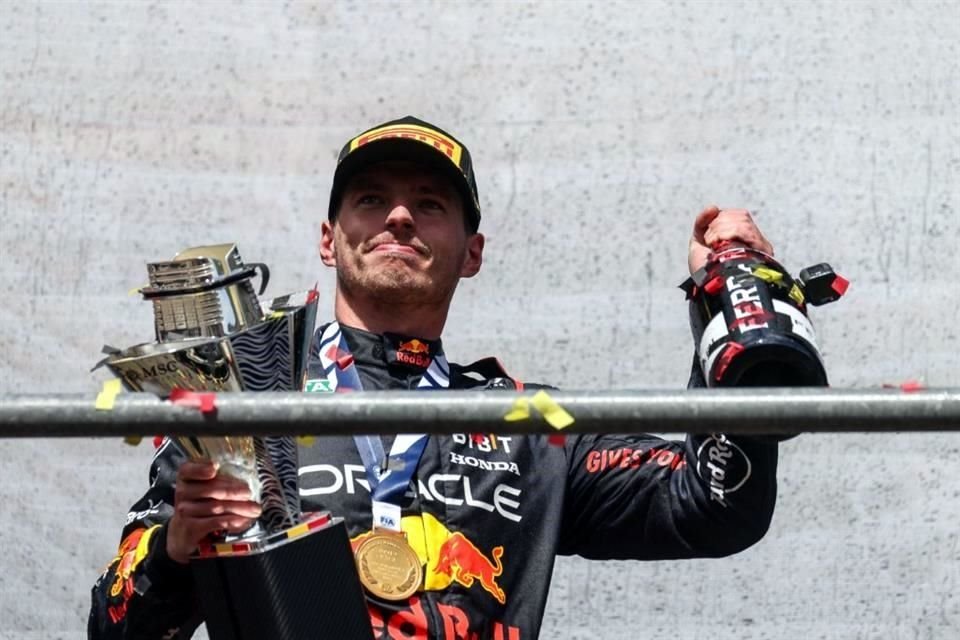 Max Verstappen lleva hasta el momento, 10 triunfo en la presente campaña, 8 de manera consecutiva.