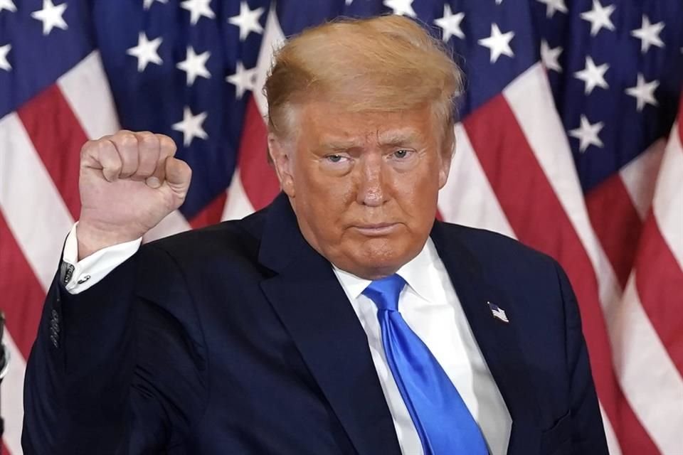 El ex Presidente Donald Trump fue acusado por sus esfuerzos para revertir los resultados de las elecciones presidenciales de 2020.