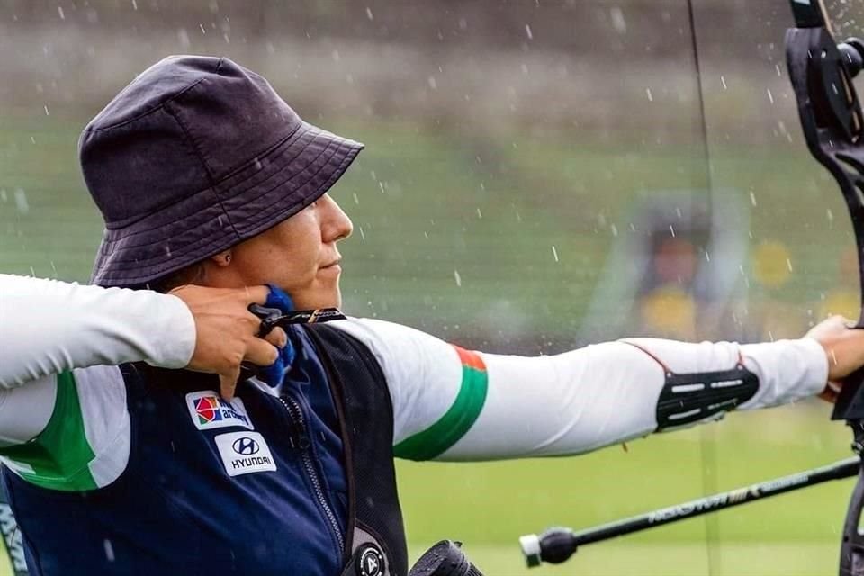 Alejandra Valencia acecha las medallas.