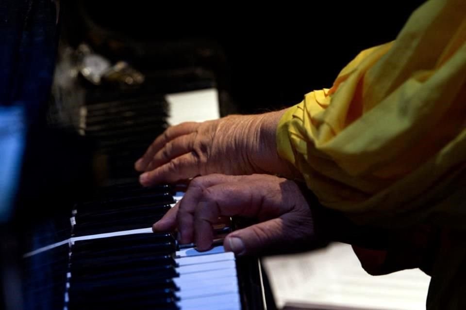 Romayne Wheeler hizo llevar a Retosachi su piano Steinway de 1917, toda una odisea.