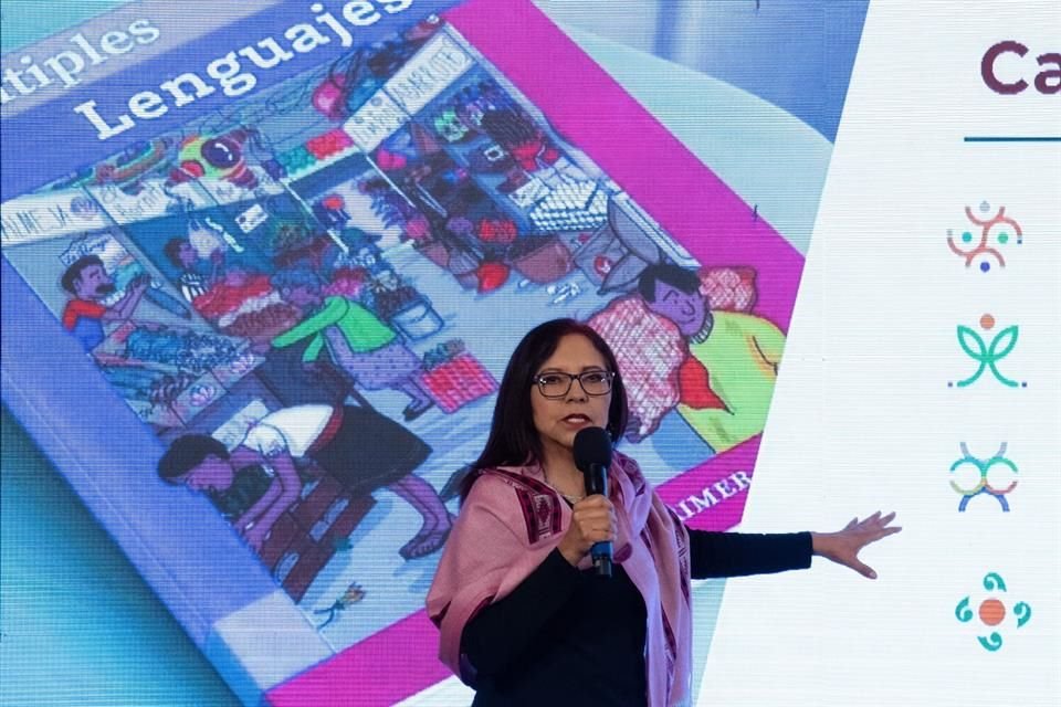 En el libro 'Guía para Maestros de Secundaria', la SEP enaltece secuestros, robos y asesinatos que guerrilleros cometieron hace 50 años.