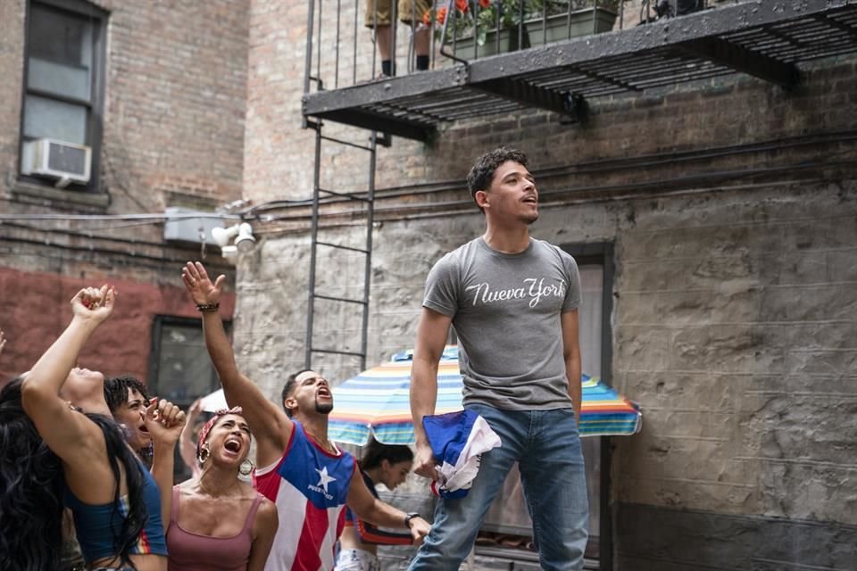 Anthony Ramos interpreta a Usnavi, el personaje que hizo en el teatro Lin-Manuel Miranda.