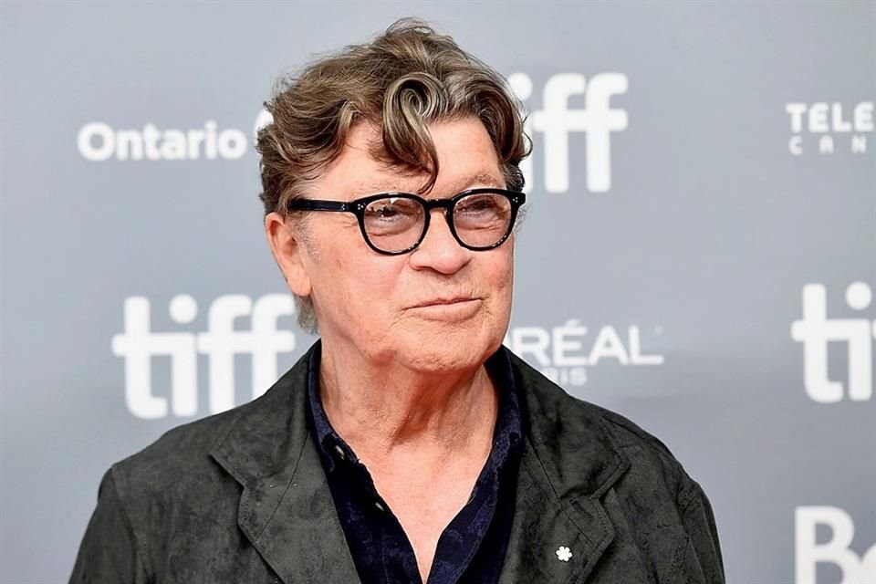 Falleció Robbie Robertson, guitarrista y compositor de The Band, a los 80 años después de luchar contra una 'larga enfermedad'.