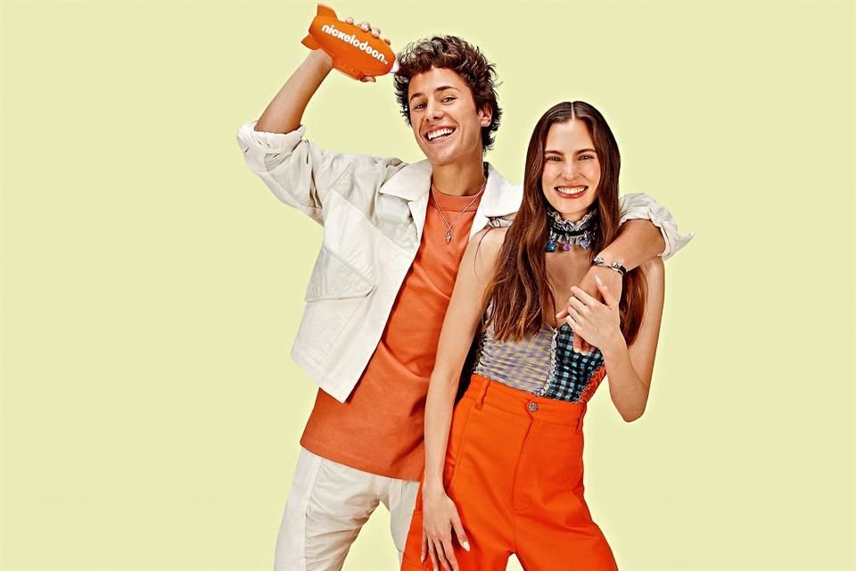 El mexicano y la argentina presentarán la ceremonia, la cual emitirá Nickelodeon Latinoamérica el 29 de agosto.