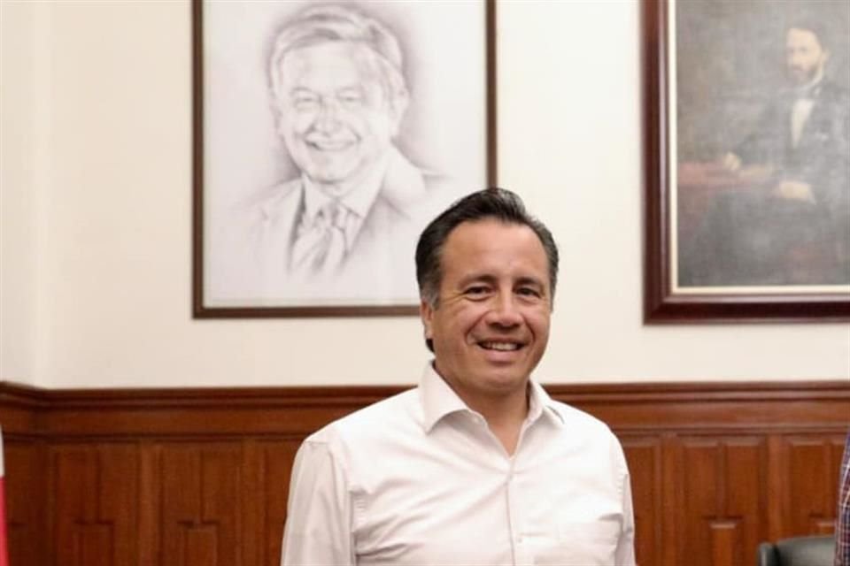 Cuitláhuac García, ex Gobernador de Veracruz, será director de Cenagas, informó la Presidenta Sheinbaum.