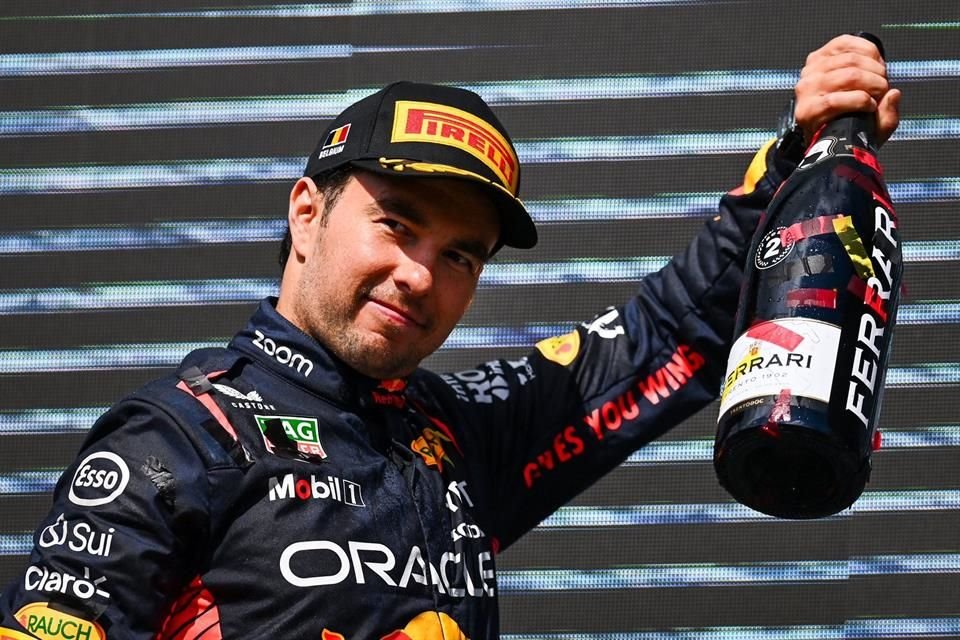 Tras pasar tiempo con su familia y trabajar con los ingenieros de Red Bull, Checo Pérez piensa en seguir sumando podios para el resto de la campaña.