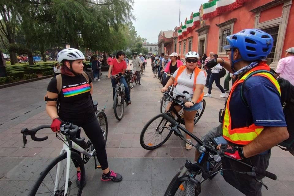 El punto de partida fue el Jardín Hidalgo, en el centro de Coyoacán.