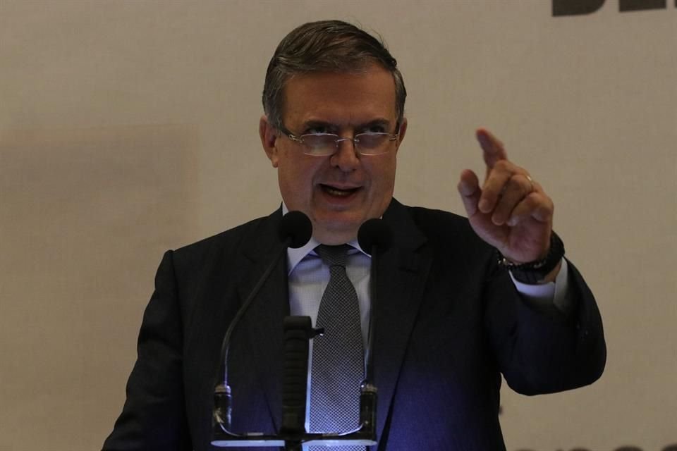 Marcelo Ebrard denunció anomalías en el proceso interno de Morena.