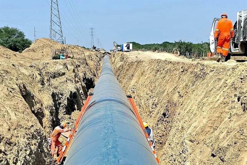 Conagua admitió que Acueducto El Cuchillo 2 fue inaugurado sin haberse concluido todavía pero confió que, mediante bombeos, suministre agua.