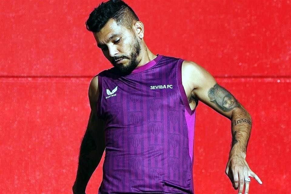 Jesús Manuel Corona ya no entrenó con el Sevilla.