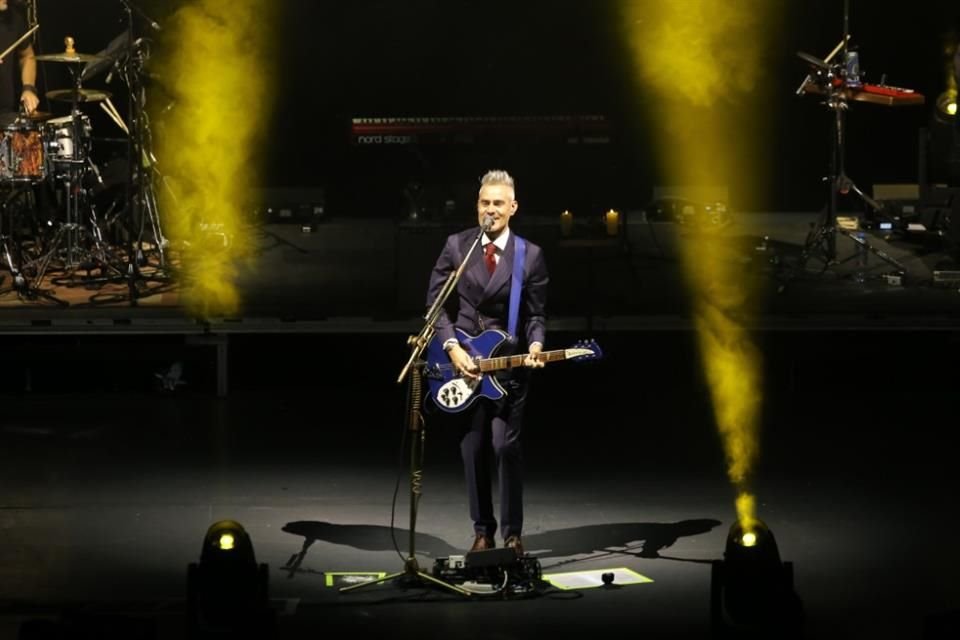 Diez mil personas llenaron el Auditorio Nacional para vibrar con lo mejor del trío de rock pop.