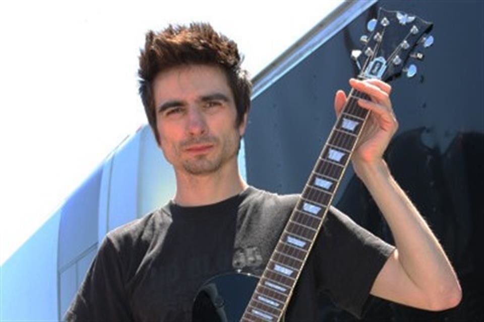 El cantante Justin Sane, líder de la banda Anti-Flag, fue acusado por 12 mujeres de agresión sexual.