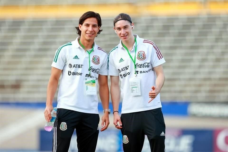 Marcelo Flores y Diego Lainez ya jugaron juntos en la Selección.