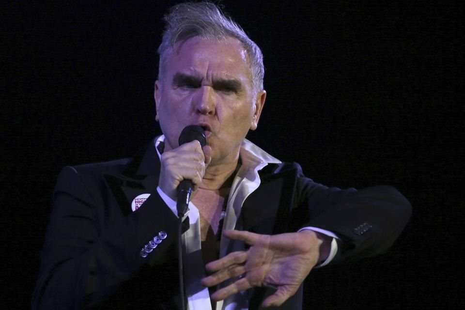 Morrissey pospuso su concierto de mañana en el Palacio de los Deportes debido a una enfermedad; ahora será el 31 de octubre.