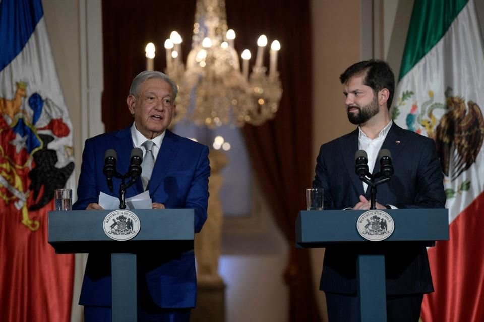 Los Presidentes de Chile y México en mensaje a medios en Palacio de La Moneda.