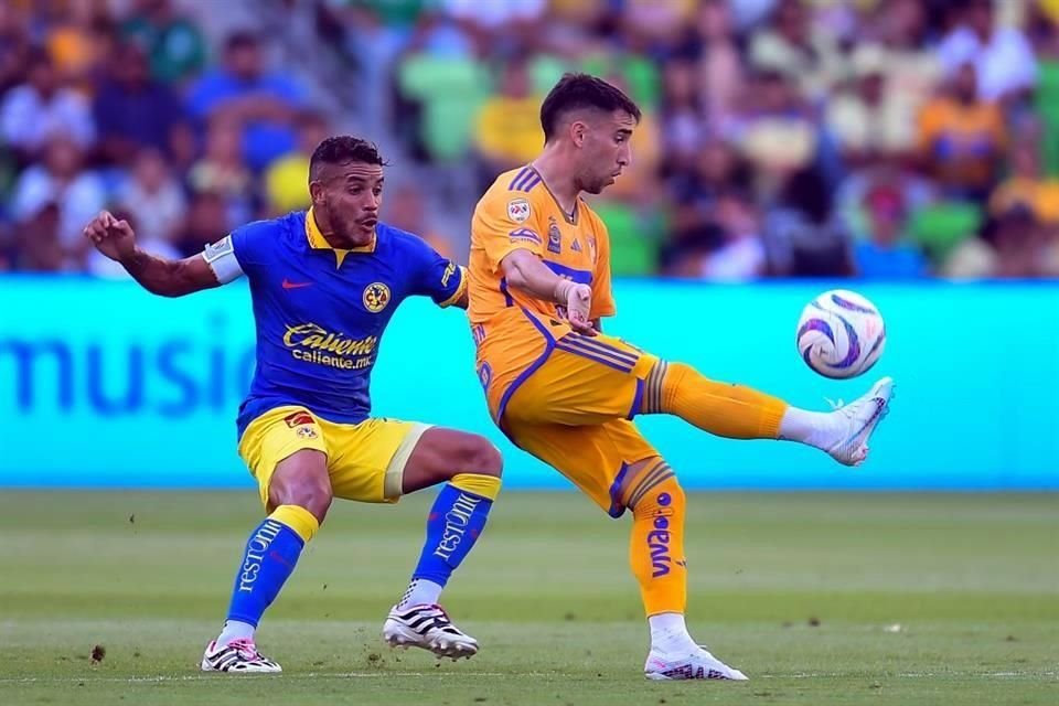 Los Tigres cayeron este domingo 2-1 ante América en duelo amistoso jugado en Austin, Texas.
