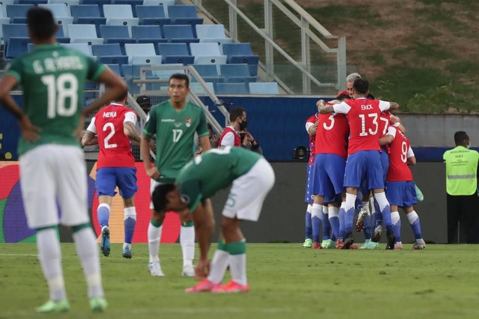 Pese a las ausencias, Bolivia no fue un rival fácil para el cuadro andino.