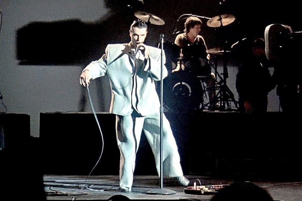 'Stop Making Sense' es a la vez una pieza definitiva de la década de 1980 y una profecía. Su puesta en escena ayudó a renovar los conciertos pop.