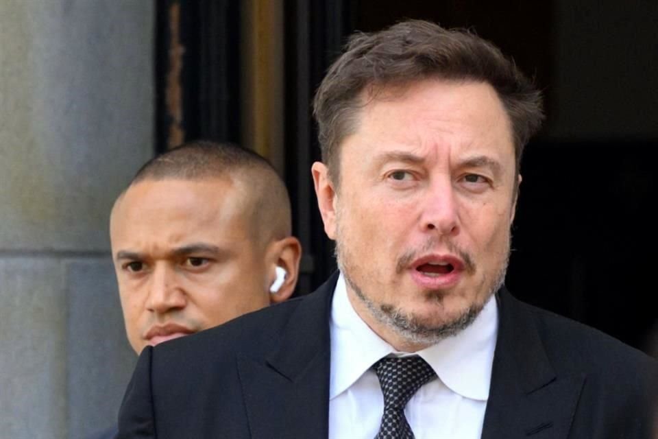 La esperada biografía de Elon Musk, ya a la venta, aborda su 'modo demonio', sus relaciones tóxicas y decisiones empresariales.
