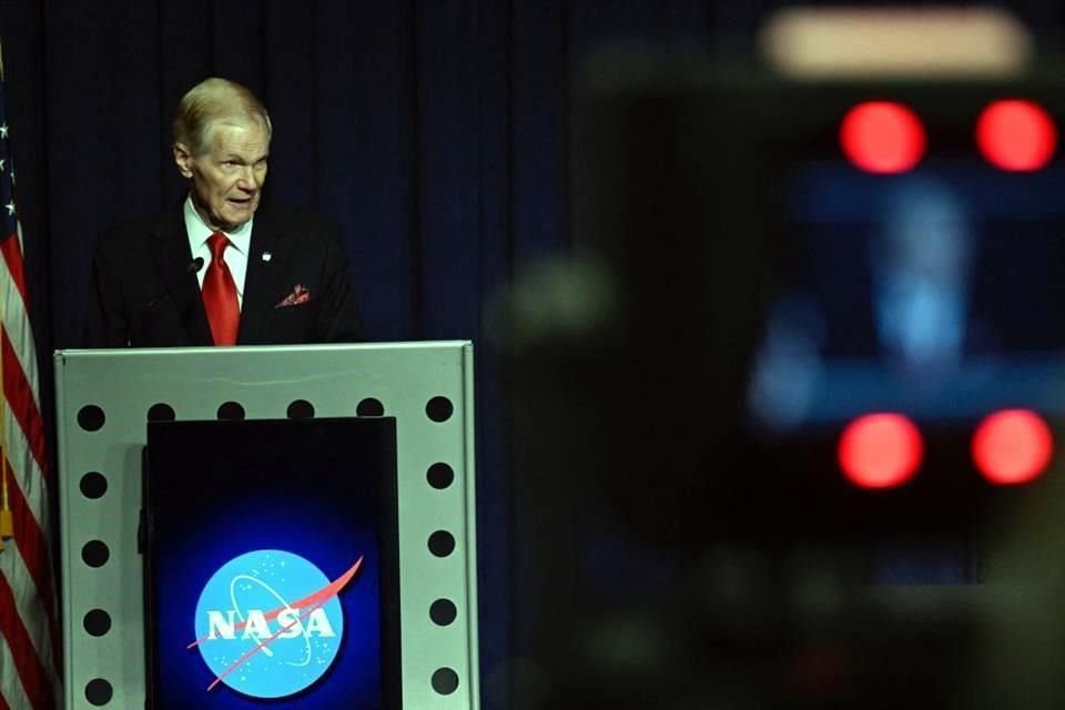 La NASA celebró una reunión pública sobre los Ovnis, pidiendo un enfoque científico más riguroso para aclarar el origen de cientos de avistamientos misteriosos.