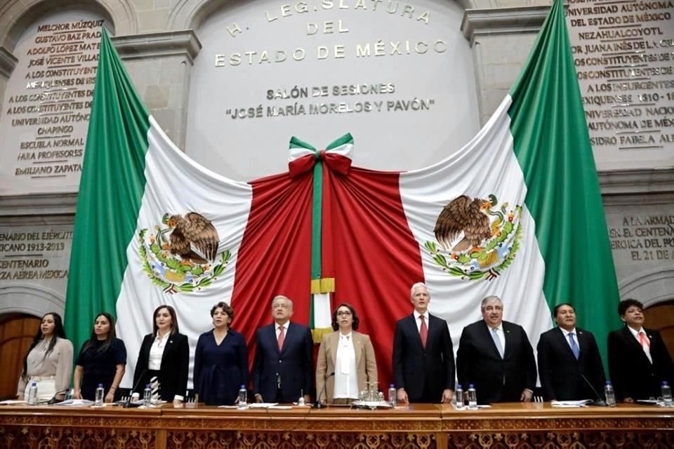 Aspecto de la sesión donde Delfina Gómez rindió protesta como Gobernadora del Estado de México.