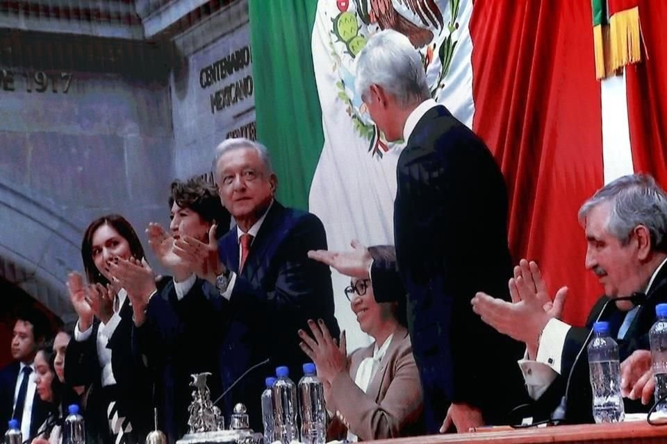 El presidente dedicó parte de su discurso en el Congreso a reconocer el papel de Alfredo del Mazo en la elección de la gubernatura mexiquense.