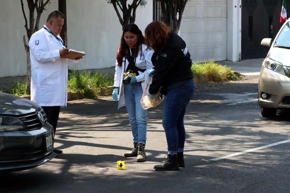 De acuerdo con los peritos, se realizaron cuatro detonaciones.