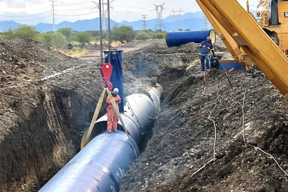 Conagua admitió que Acueducto El Cuchillo 2 fue inaugurado sin haberse concluido todavía pero confió que, mediante bombeos, suministre agua.