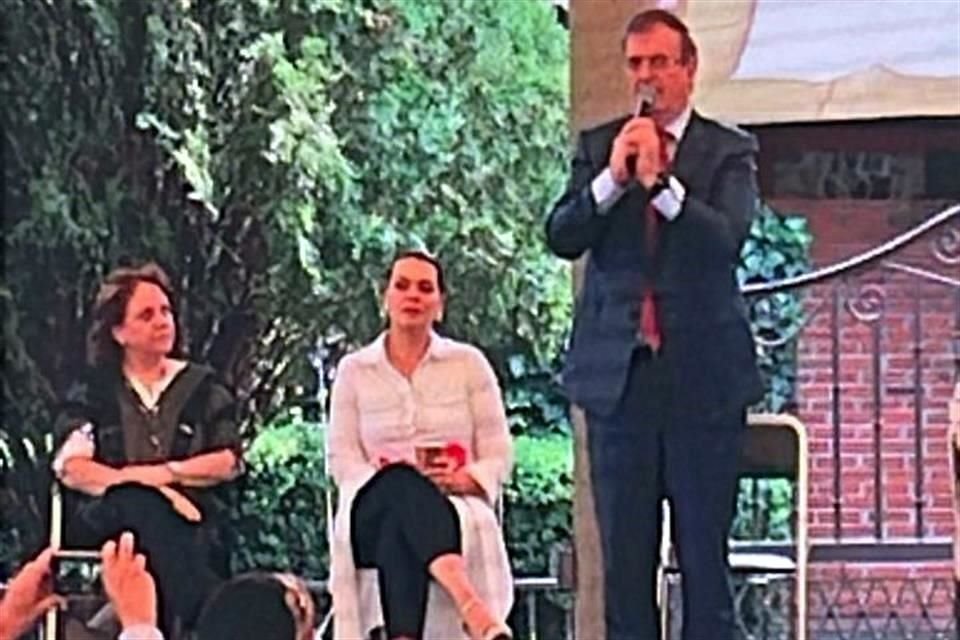 El ex aspirante presidencial de Morena, Marcelo Ebrard, convocó a la creación de una asociación civil.