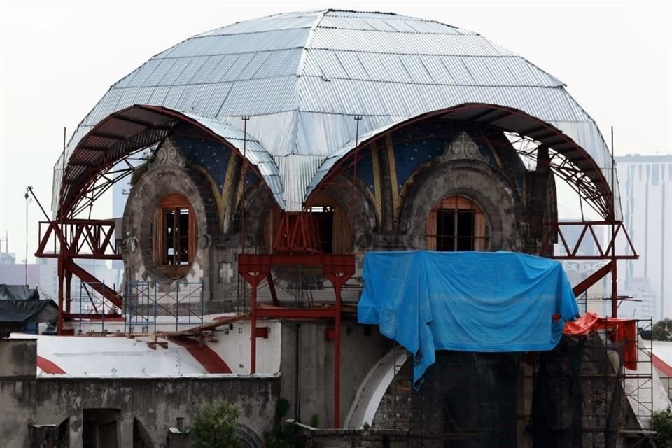 La Parroquia de Nuestra Señora de los Ángeles, en la colonia Guerrero, continúa en obras; su cúpula fue severamente dañada por los sismos del 19S.