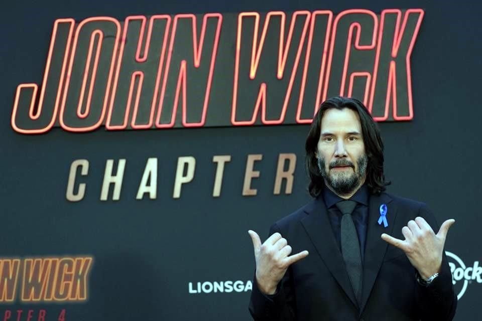 Un productor de 'John Wick: Capítulo 4' recordó que Keanu Reeves les rogó casi para que mataran a su icónico personaje en este filme.