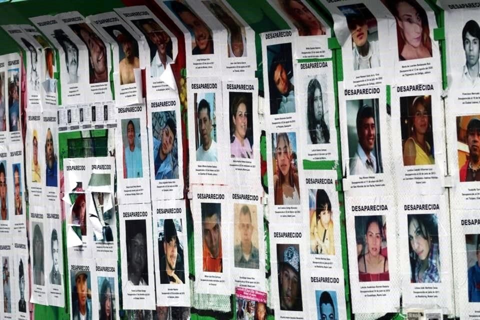 En julio, los datos indicaban 8 mil personas sin localizar, de acuerdo con el Registro Nacional de Personas Desaparecidas y No Localizadas (RNPDNO), sin embargo, en noviembre bajaron a 6 mil 725.