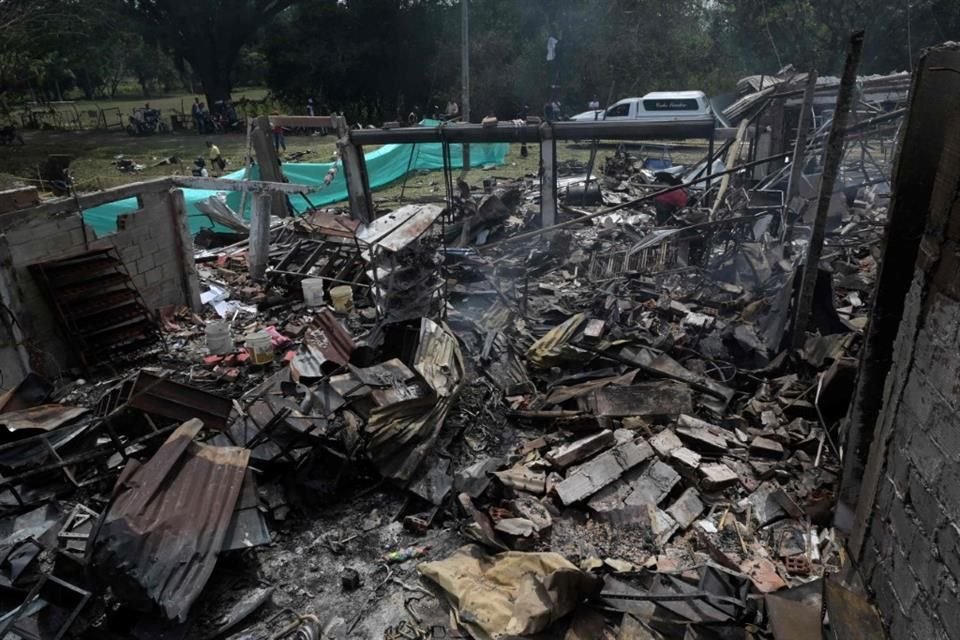 Un coche bomba explotó cerca a una estación de Policía en Timba, departamento de Cauca, en Colombia.