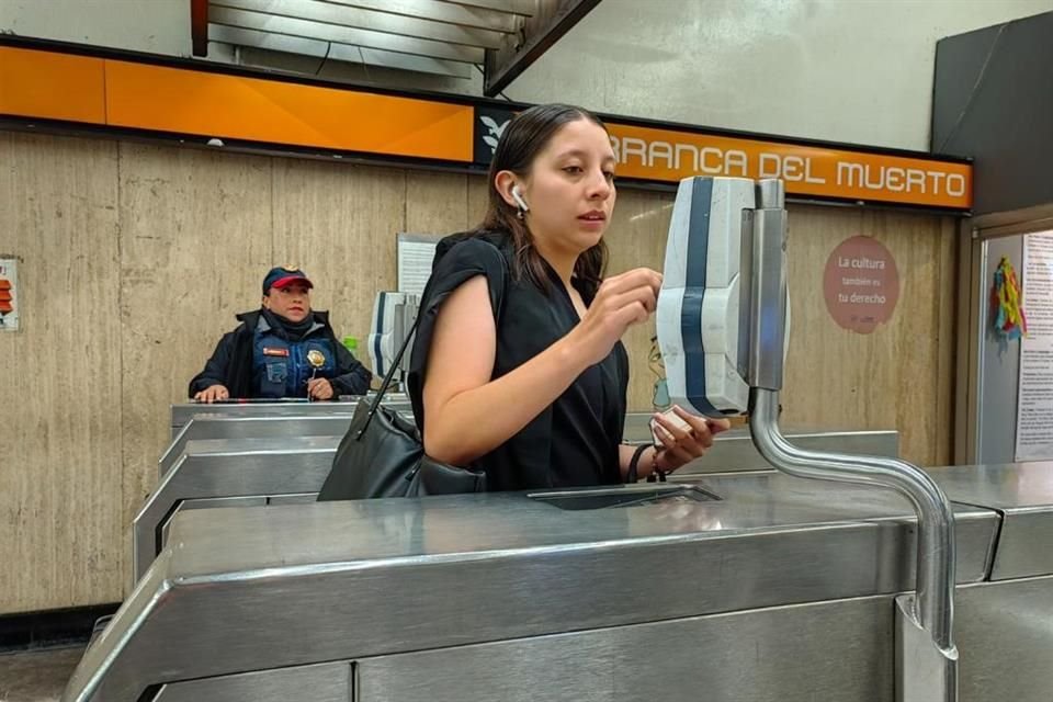 De acuerdo con el Metro se realizará una campaña de difusión entre los más de 240 mil usuarios que transitan por la línea para anunciar el cambio.