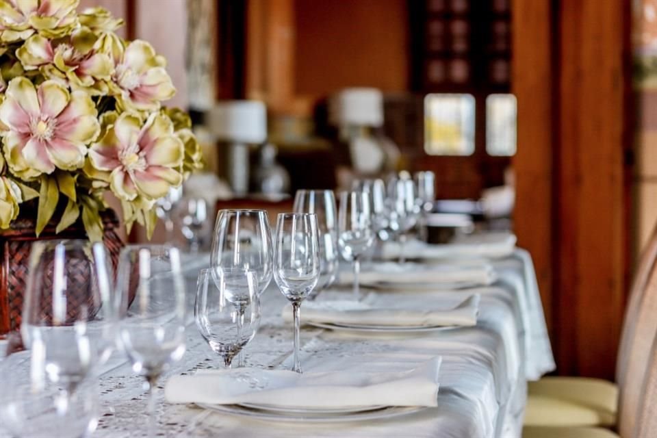 Realiza cualquier tipo de evento con profesionales capacitados que se encargan de ofrecer experiencias bien confeccionadas.