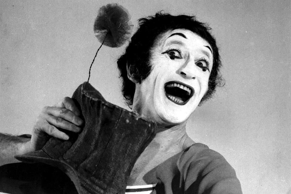 Marcel Marceau, el célebre mimo francés que popularizó el género a nivel mundial con su personaje 'Bip'.